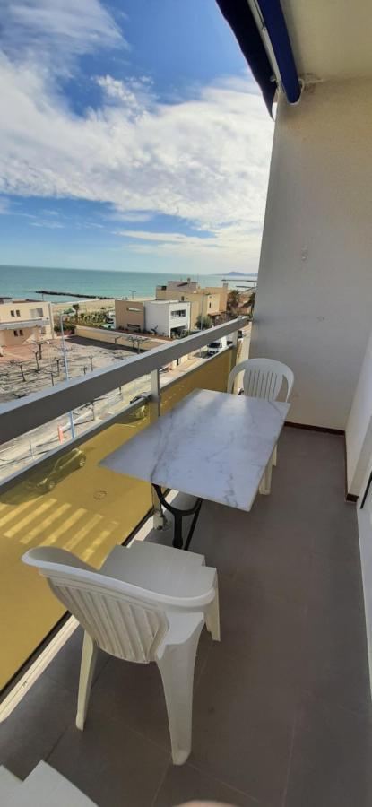 LE MIRAMAR Appartement face à la mer Saint-Cyprien  Extérieur photo